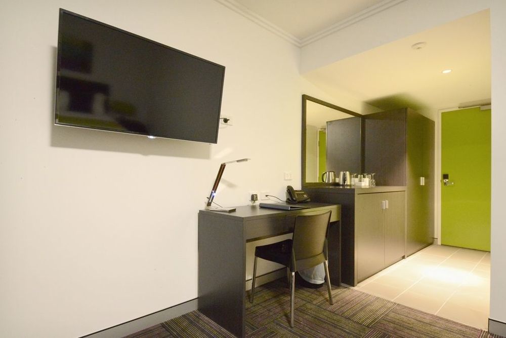 Mackay Oceanside Central Hotel Official Room photo